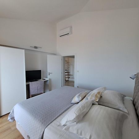 Apartments Marija Brela Εξωτερικό φωτογραφία