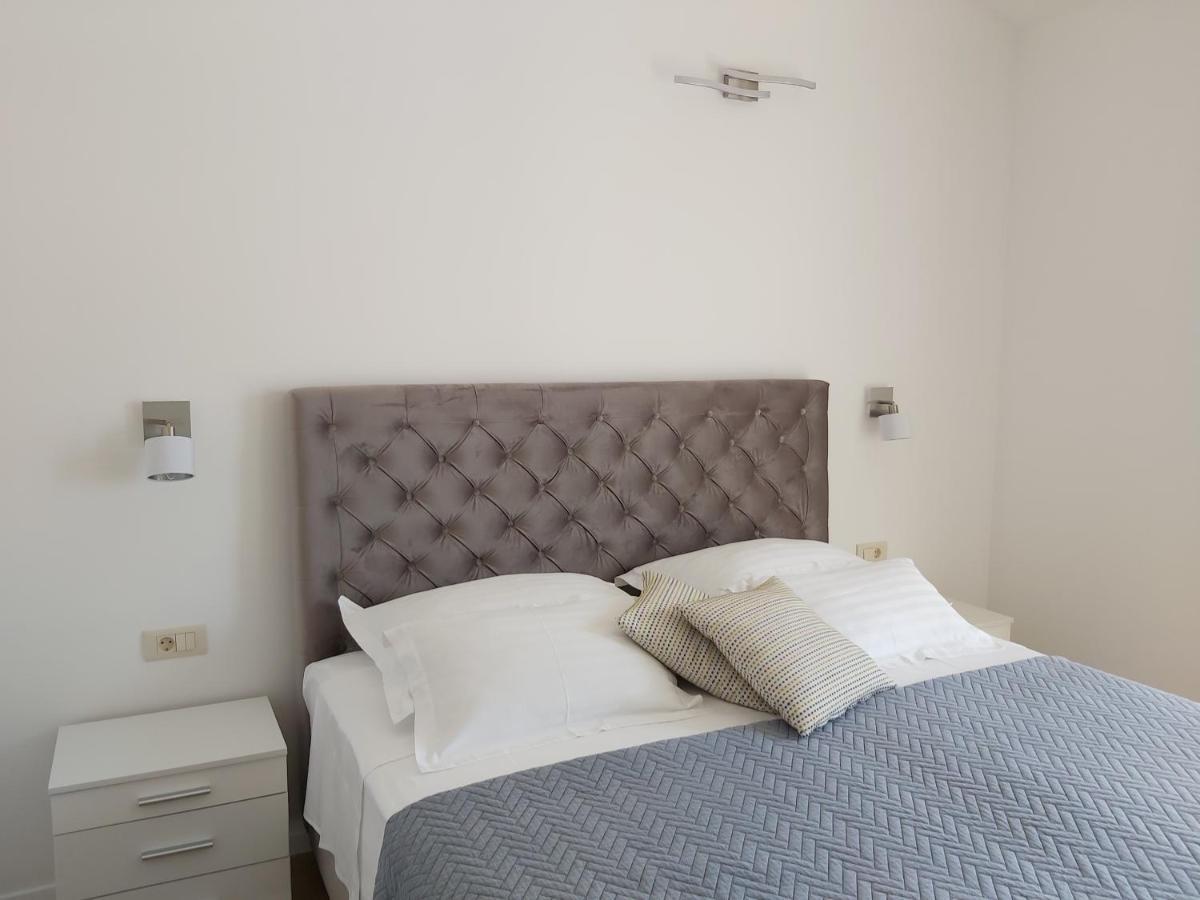 Apartments Marija Brela Εξωτερικό φωτογραφία