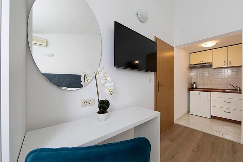 Apartments Marija Brela Εξωτερικό φωτογραφία