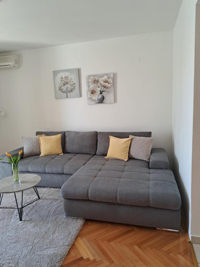 Apartments Marija Brela Εξωτερικό φωτογραφία