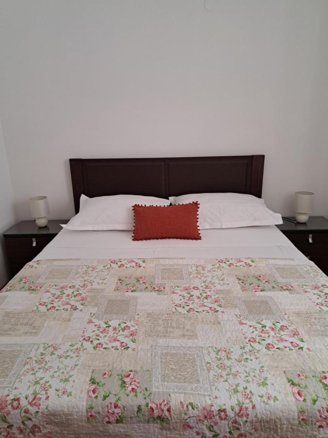 Apartments Marija Brela Εξωτερικό φωτογραφία