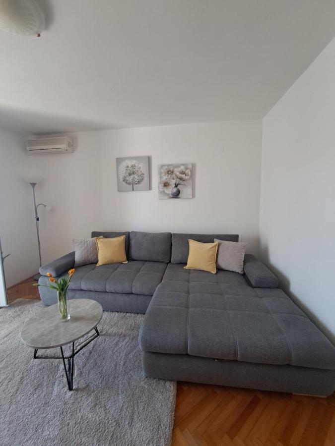 Apartments Marija Brela Εξωτερικό φωτογραφία