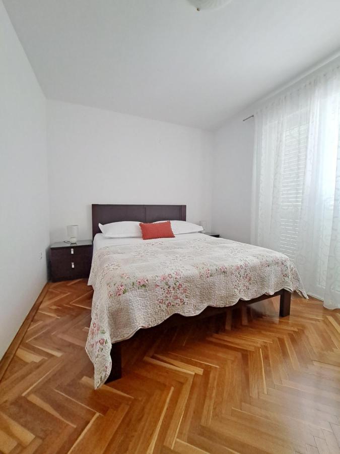 Apartments Marija Brela Εξωτερικό φωτογραφία