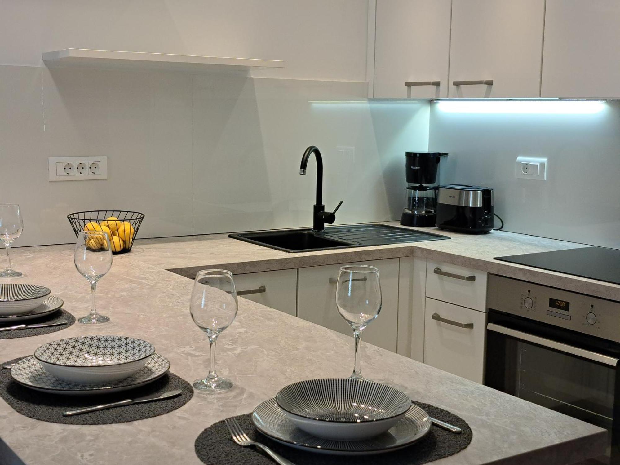 Apartments Marija Brela Εξωτερικό φωτογραφία