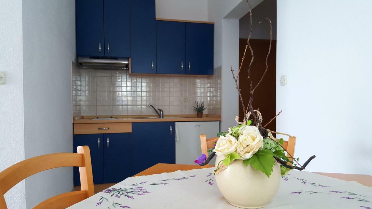 Apartments Marija Brela Εξωτερικό φωτογραφία